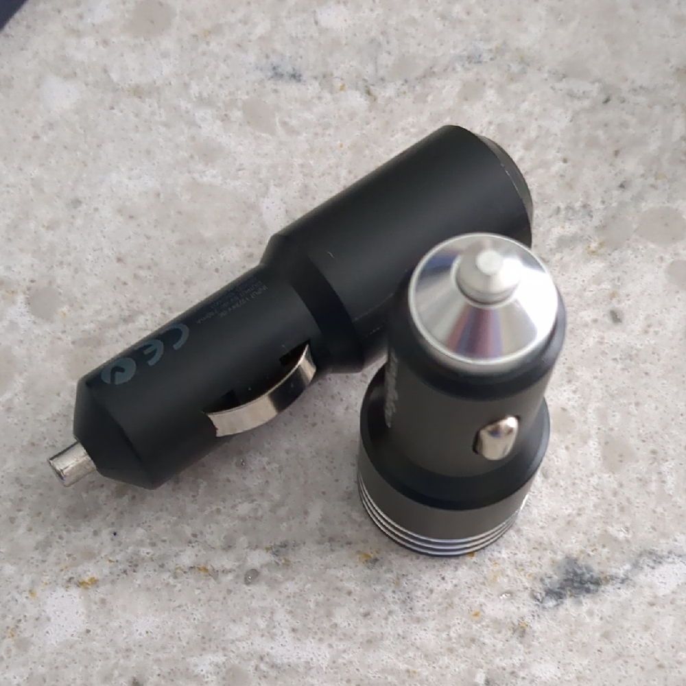 Black and Silver Dual USB Car Charger Adapter